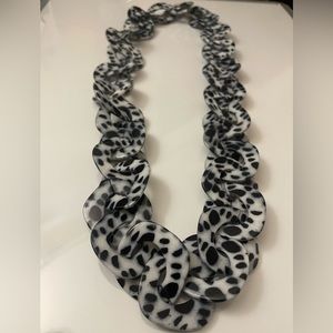 Sassy Jones Zaria Leopard Links